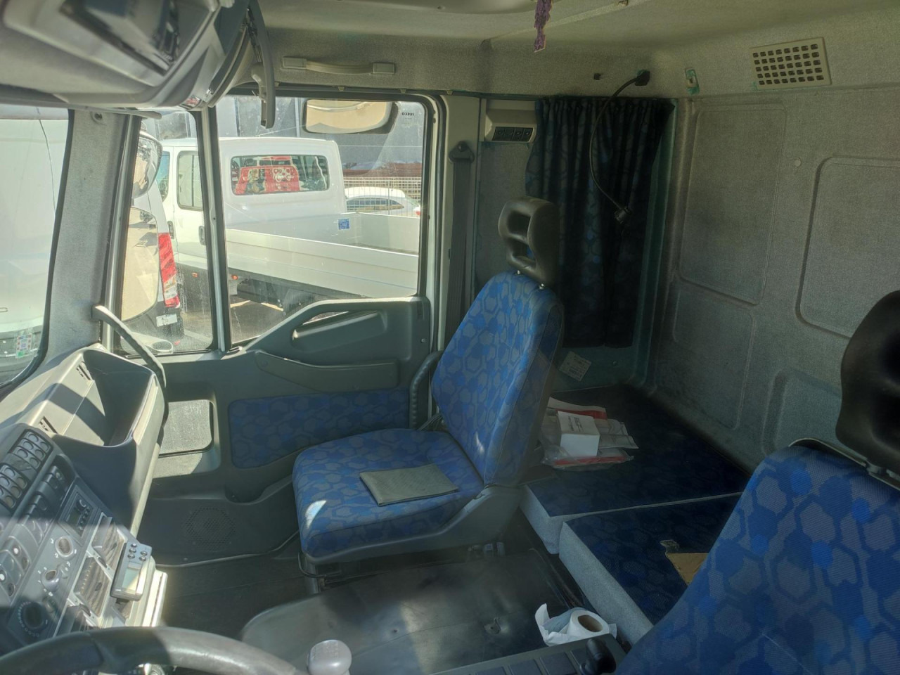 IVECO Eurocargo ML150E24 - Camion frigorifique: photos 3 IVECO Eurocargo ML150E24 - Camion frigorifique: photos 3