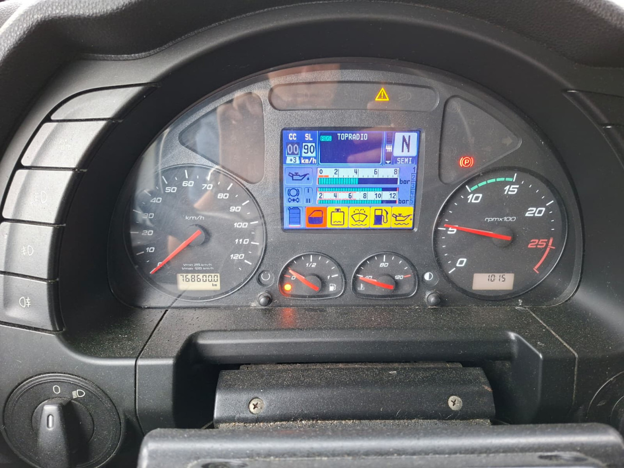 Tracteur routier IVECO Stralis AS440S46T/P: photos 9 Tracteur routier IVECO Stralis AS440S46T/P: photos 9
