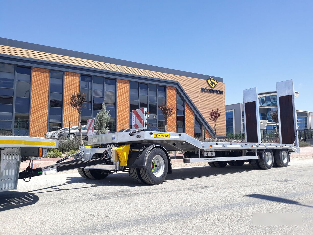 Scorpion Trailer SCORPION TRAILER NEW 3 AXLE (MANUFACTURER COMPANY) - Semi-remorque surbaissé: photos 4 Scorpion Trailer SCORPION TRAILER NEW 3 AXLE (MANUFACTURER COMPANY) - Semi-remorque surbaissé: photos 4