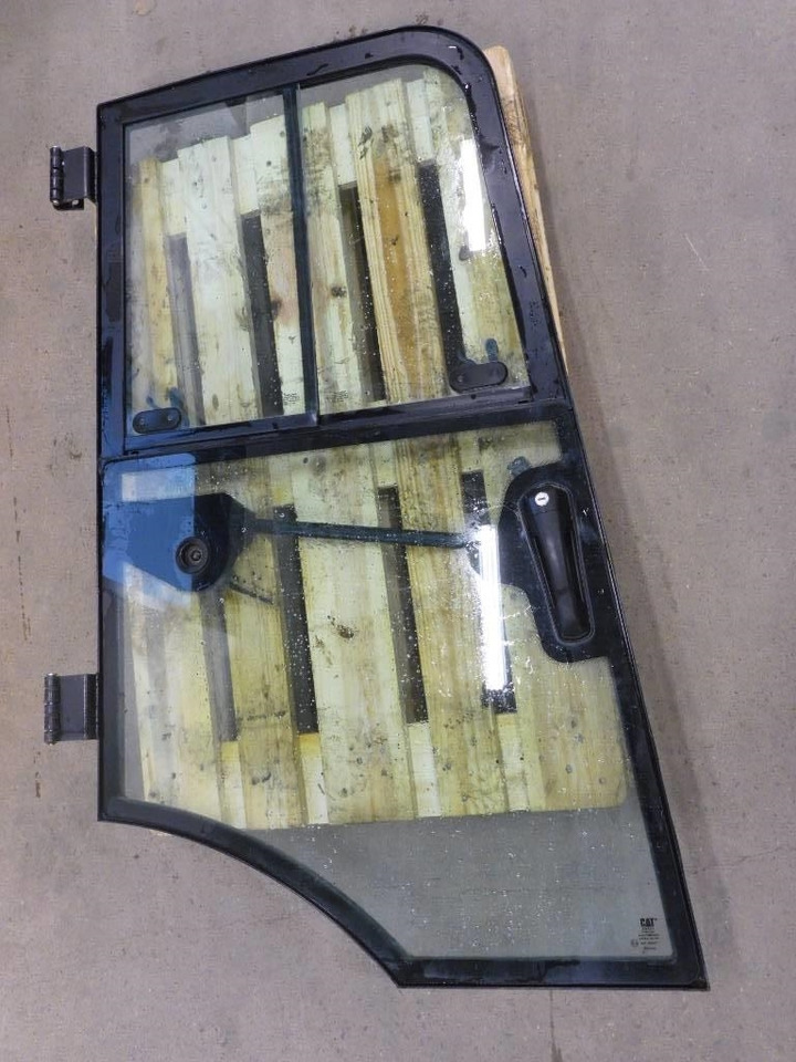 CAT 906 H 2 Höger dörr, 273-6171 - Cabine pour Engins de chantier: photos 2 CAT 906 H 2 Höger dörr, 273-6171 - Cabine pour Engins de chantier: photos 2