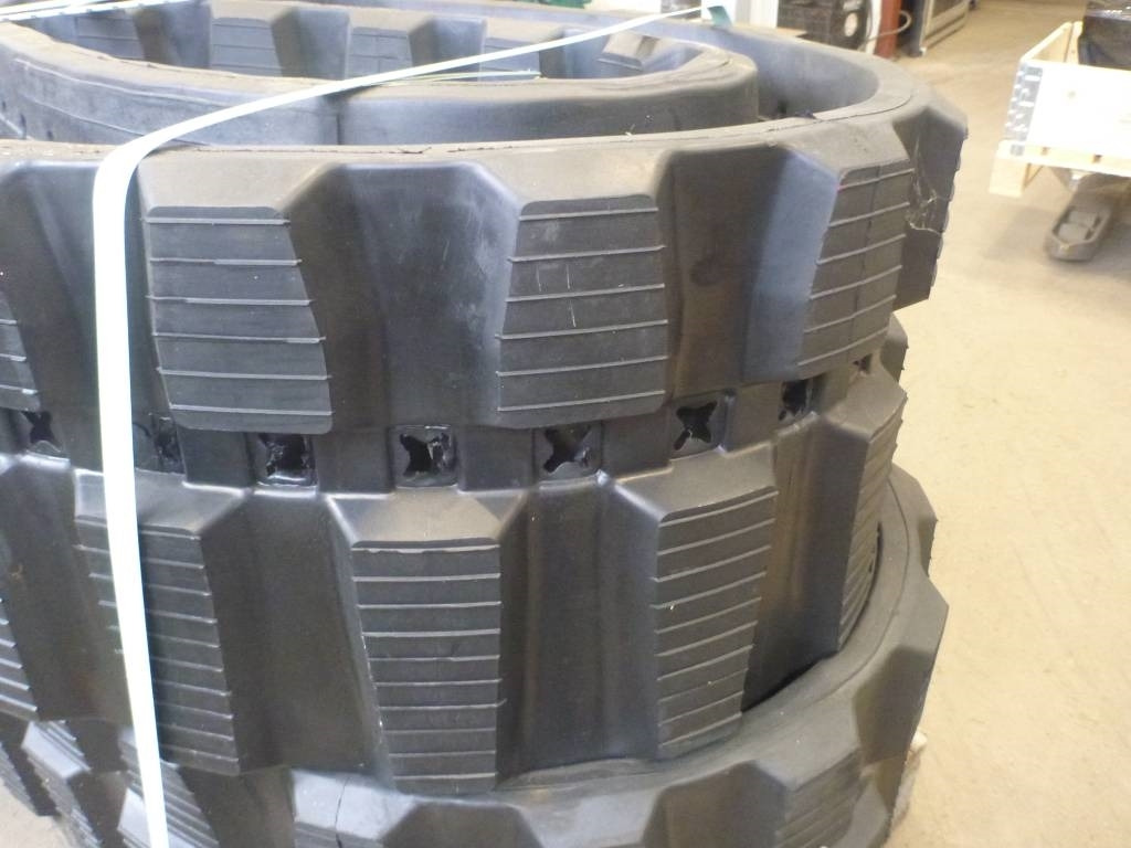 Rubber Tracks, RT40075574Y - Chenille pour Engins de chantier: photos 4 Rubber Tracks, RT40075574Y - Chenille pour Engins de chantier: photos 4