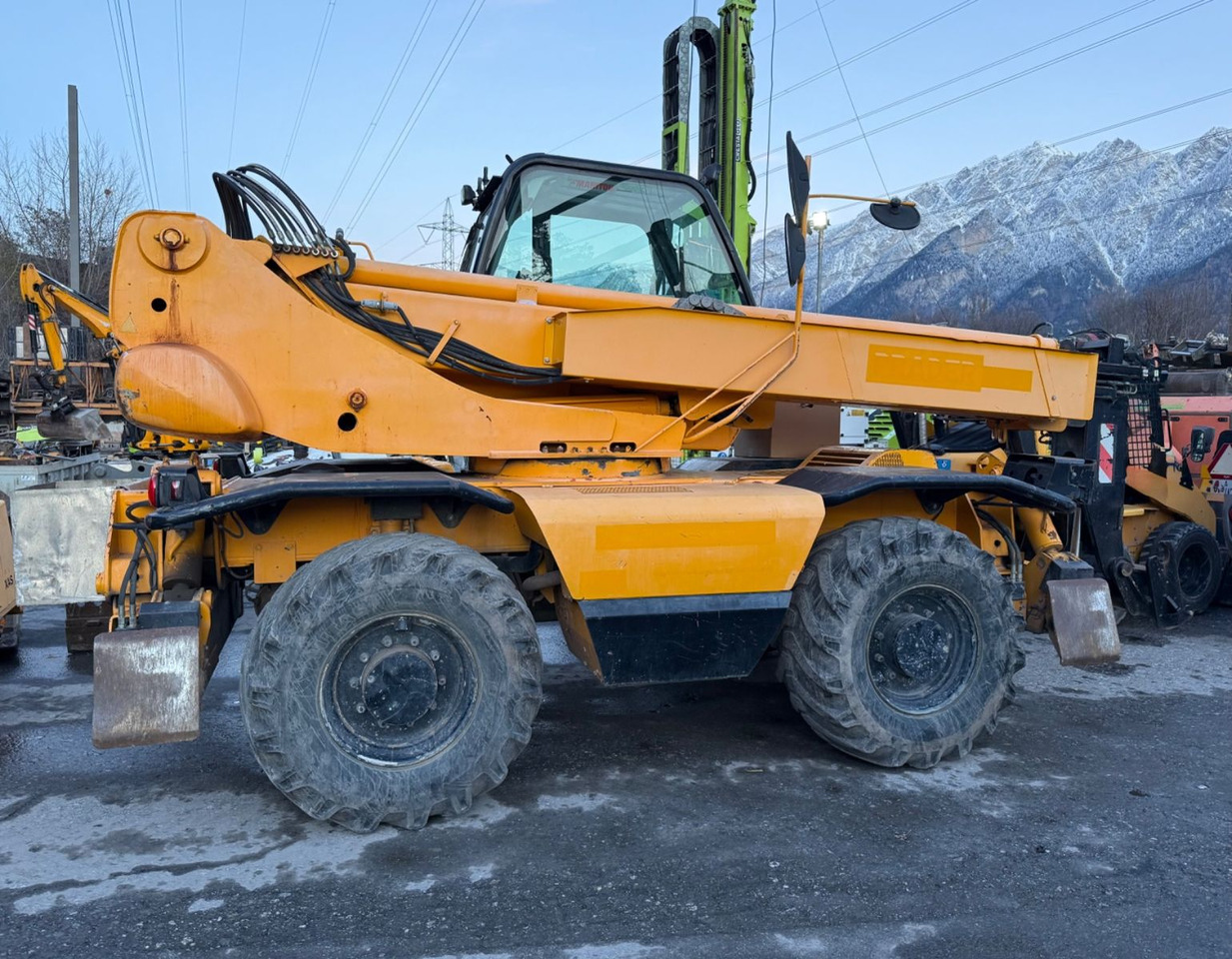 Manitou MRT 1542 M, Korb, Schaufel, Gabeln - Chargeuse sur pneus: photos 1 Manitou MRT 1542 M, Korb, Schaufel, Gabeln - Chargeuse sur pneus: photos 1