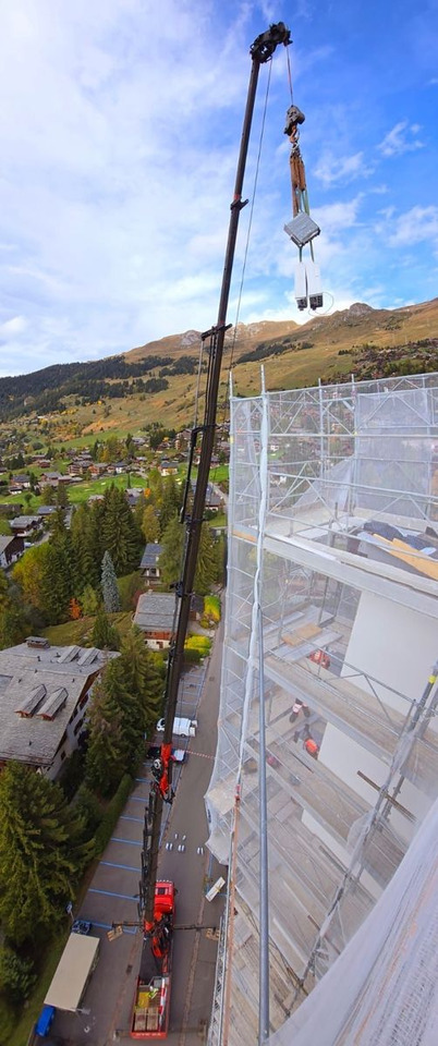 Scania R500 V8 LB10x4, E5, Effer 1750 8S, FLYJIB, 44m - Camion grue: photos 4 Scania R500 V8 LB10x4, E5, Effer 1750 8S, FLYJIB, 44m - Camion grue: photos 4