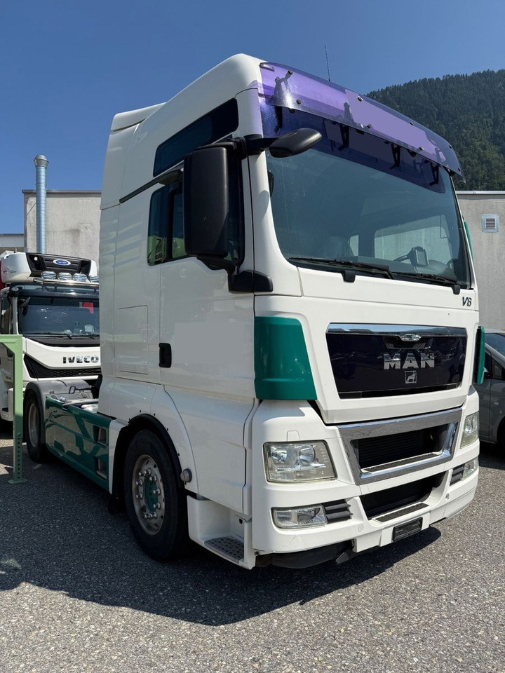MAN TGX 18.680 V8 4x2, Euro 5,Retarder,Kipphydraulik - Tracteur routier: photos 2 MAN TGX 18.680 V8 4x2, Euro 5,Retarder,Kipphydraulik - Tracteur routier: photos 2