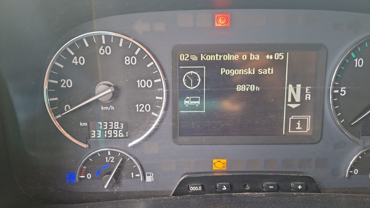 Mercedes-Benz Actros 1844 4x2, MP3, Euro 5 - Tracteur routier: photos 5 Mercedes-Benz Actros 1844 4x2, MP3, Euro 5 - Tracteur routier: photos 5