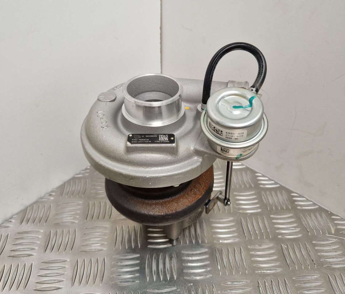 JCB turbocharger 320/06049 Garrett Turbo 762932-02 - Moteur et pièces pour Engins de chantier: photos 1 JCB turbocharger 320/06049 Garrett Turbo 762932-02 - Moteur et pièces pour Engins de chantier: photos 1