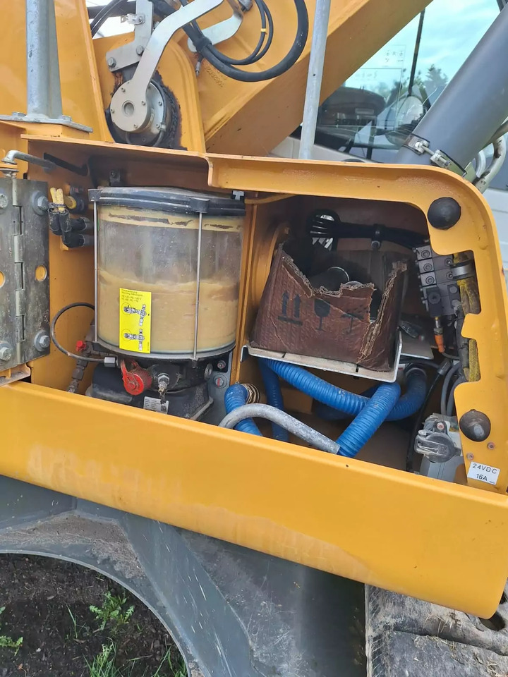 Pelle sur chenille 2019 Liebherr R 926 LC MU: photos 12