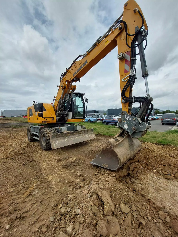 2023 Liebherr A 914 Litronic G6.0-D - Pelle sur pneus: photos 4 2023 Liebherr A 914 Litronic G6.0-D - Pelle sur pneus: photos 4