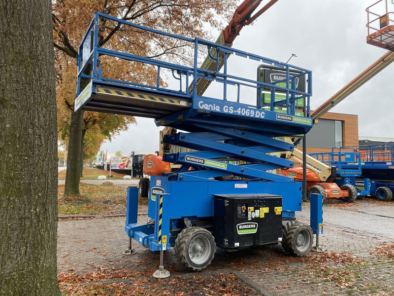 Genie GS4069 DC - Nacelle ciseaux: photos 4 Genie GS4069 DC - Nacelle ciseaux: photos 4