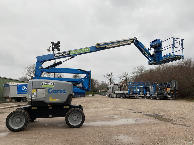 Genie Z62/40 - Nacelle articulée: photos 1 Genie Z62/40 - Nacelle articulée: photos 1
