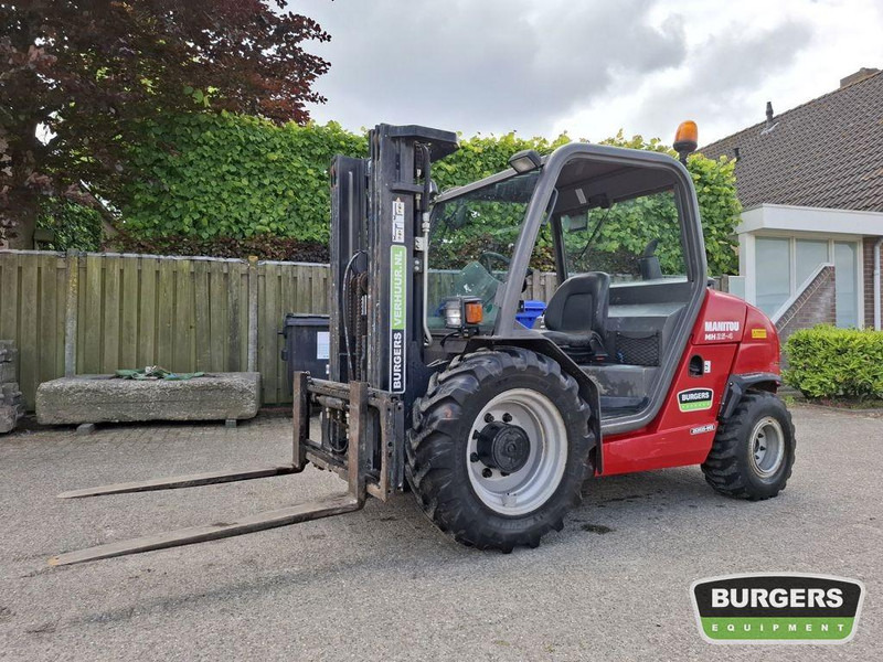 Manitou MH25-4 Buggy - Chariot tout terrain: photos 1 Manitou MH25-4 Buggy - Chariot tout terrain: photos 1