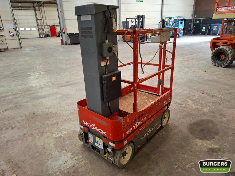 Skyjack SJ16 - Nacelle à mât vertical: photos 3 Skyjack SJ16 - Nacelle à mât vertical: photos 3