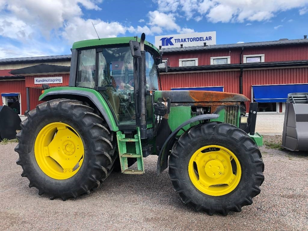 John Deere 6900 Dismantled: only spare parts - Tracteur agricole: photos 1 John Deere 6900 Dismantled: only spare parts - Tracteur agricole: photos 1