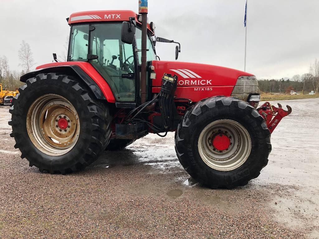 McCormick MTX 185 Dismantled: only spare parts - Tracteur agricole: photos 4 McCormick MTX 185 Dismantled: only spare parts - Tracteur agricole: photos 4