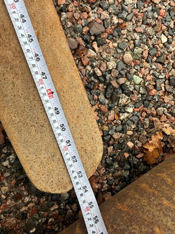 Pallgafflar / Forks Volvo Stora Bm fästet  - Fourches pour Engins de chantier: photos 4 Pallgafflar / Forks Volvo Stora Bm fästet  - Fourches pour Engins de chantier: photos 4