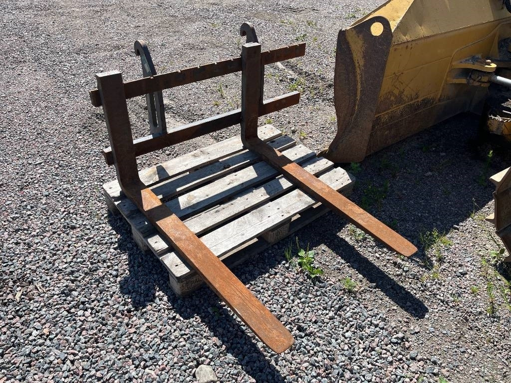 Pallgafflar Gaffelställ Volvo L25 L20  - Fourches pour Engins de chantier: photos 2 Pallgafflar Gaffelställ Volvo L25 L20  - Fourches pour Engins de chantier: photos 2