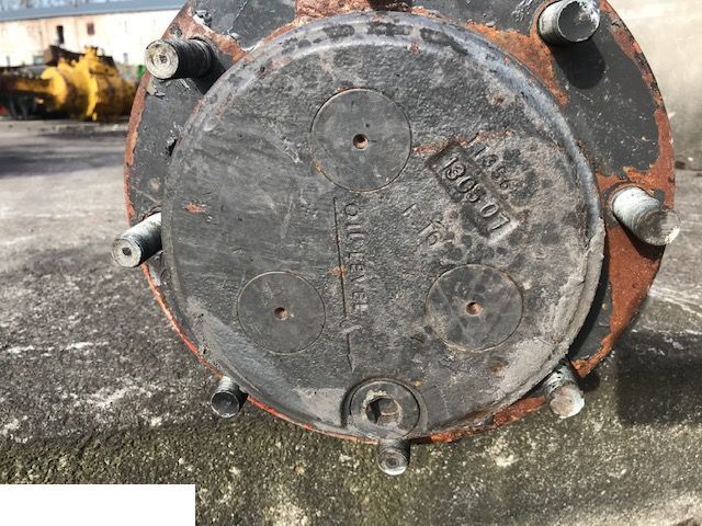 Claas Celtis - Zwrotnica - Fusée d'essieu pour Machine agricole: photos 5 Claas Celtis - Zwrotnica - Fusée d'essieu pour Machine agricole: photos 5