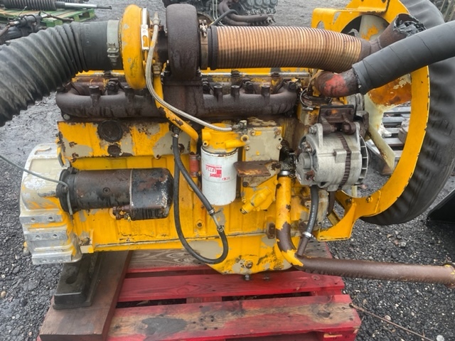 Cummins 8.3 , cummins 6CT 8.3 - Moteur pour Engins de chantier: photos 1 Cummins 8.3 , cummins 6CT 8.3 - Moteur pour Engins de chantier: photos 1