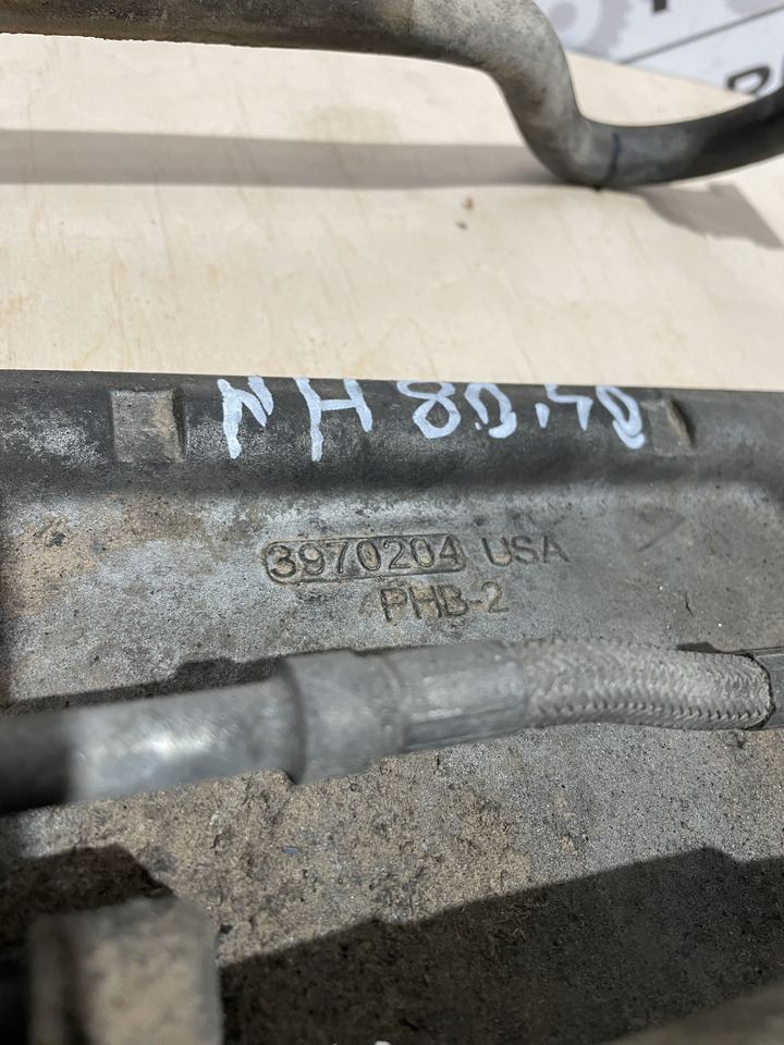 Cummins New Holland 8040 - Podstawa chłodzenie komputera ECM + pompa paliwa 3970204 - Moteur et pièces pour Machine agricole: photos 3 Cummins New Holland 8040 - Podstawa chłodzenie komputera ECM + pompa paliwa 3970204 - Moteur et pièces pour Machine agricole: photos 3