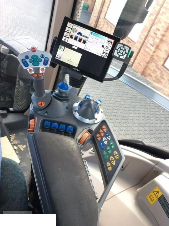 Fendt s4 - Joystick / Dźojstik / Joystick - Cabine et intérieur pour Machine agricole: photos 1 Fendt s4 - Joystick / Dźojstik / Joystick - Cabine et intérieur pour Machine agricole: photos 1