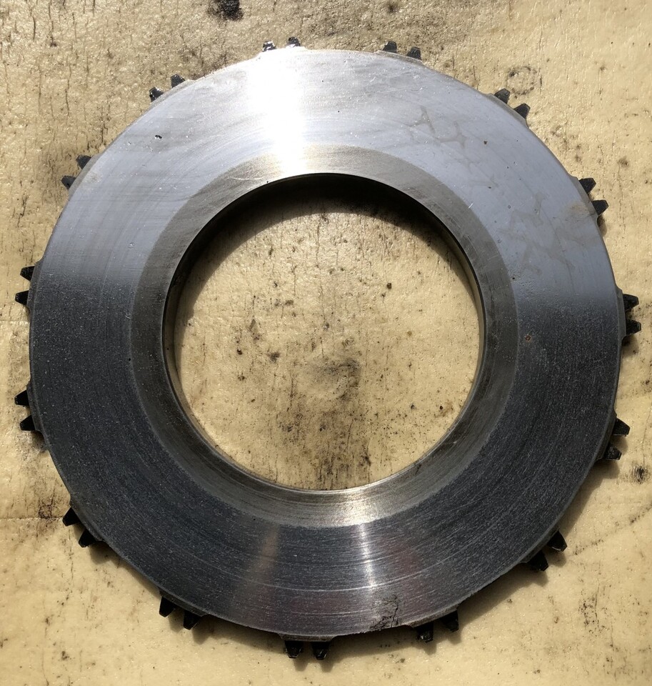 John Deere Manitou Sanderson Claas- tarcza hamulca/przekładka hamulca/docisk hamulca - Pièces de frein pour Machine agricole: photos 1 John Deere Manitou Sanderson Claas- tarcza hamulca/przekładka hamulca/docisk hamulca - Pièces de frein pour Machine agricole: photos 1