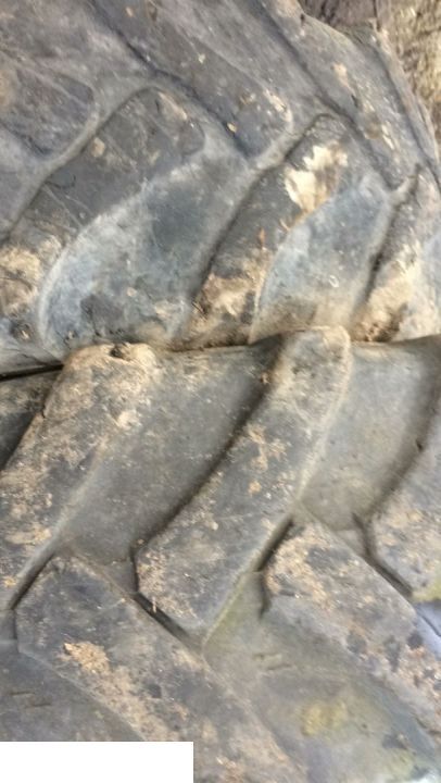 Roue complète pour Matériel de manutention Koło John Deere 4400 - 405/70-24: photos 12 Roue complète pour Matériel de manutention Koło John Deere 4400 - 405/70-24: photos 12