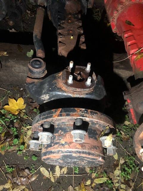 Manitou - Zwrotnica - Fusée d'essieu pour Machine agricole: photos 3 Manitou - Zwrotnica - Fusée d'essieu pour Machine agricole: photos 3