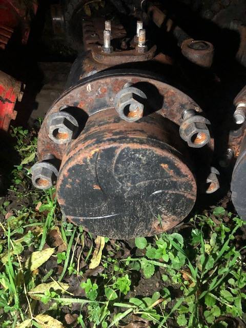 Manitou - Zwrotnica - Fusée d'essieu pour Machine agricole: photos 2 Manitou - Zwrotnica - Fusée d'essieu pour Machine agricole: photos 2