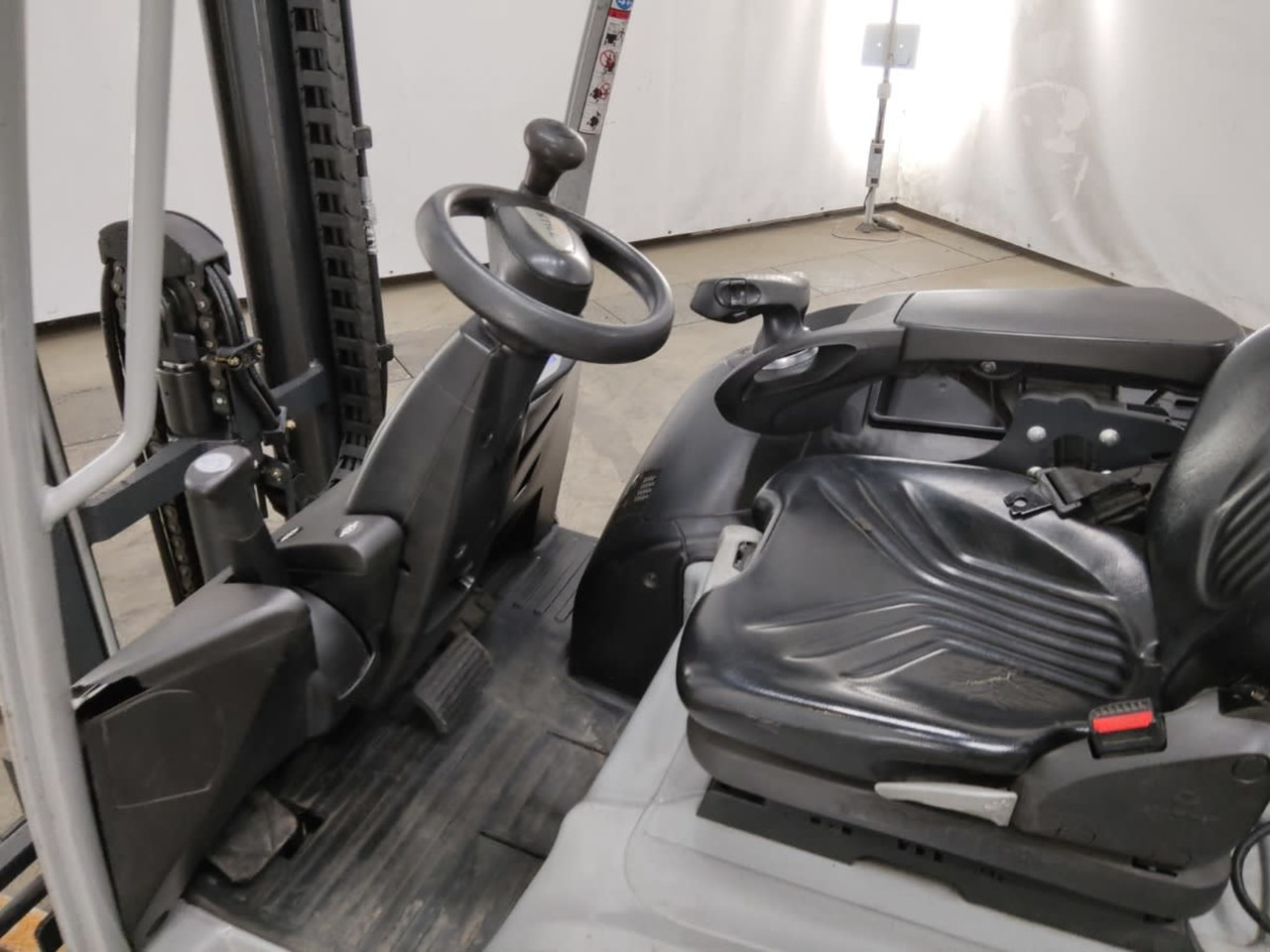 STILL RX20-18 - Chariot élévateur électrique: photos 3 STILL RX20-18 - Chariot élévateur électrique: photos 3