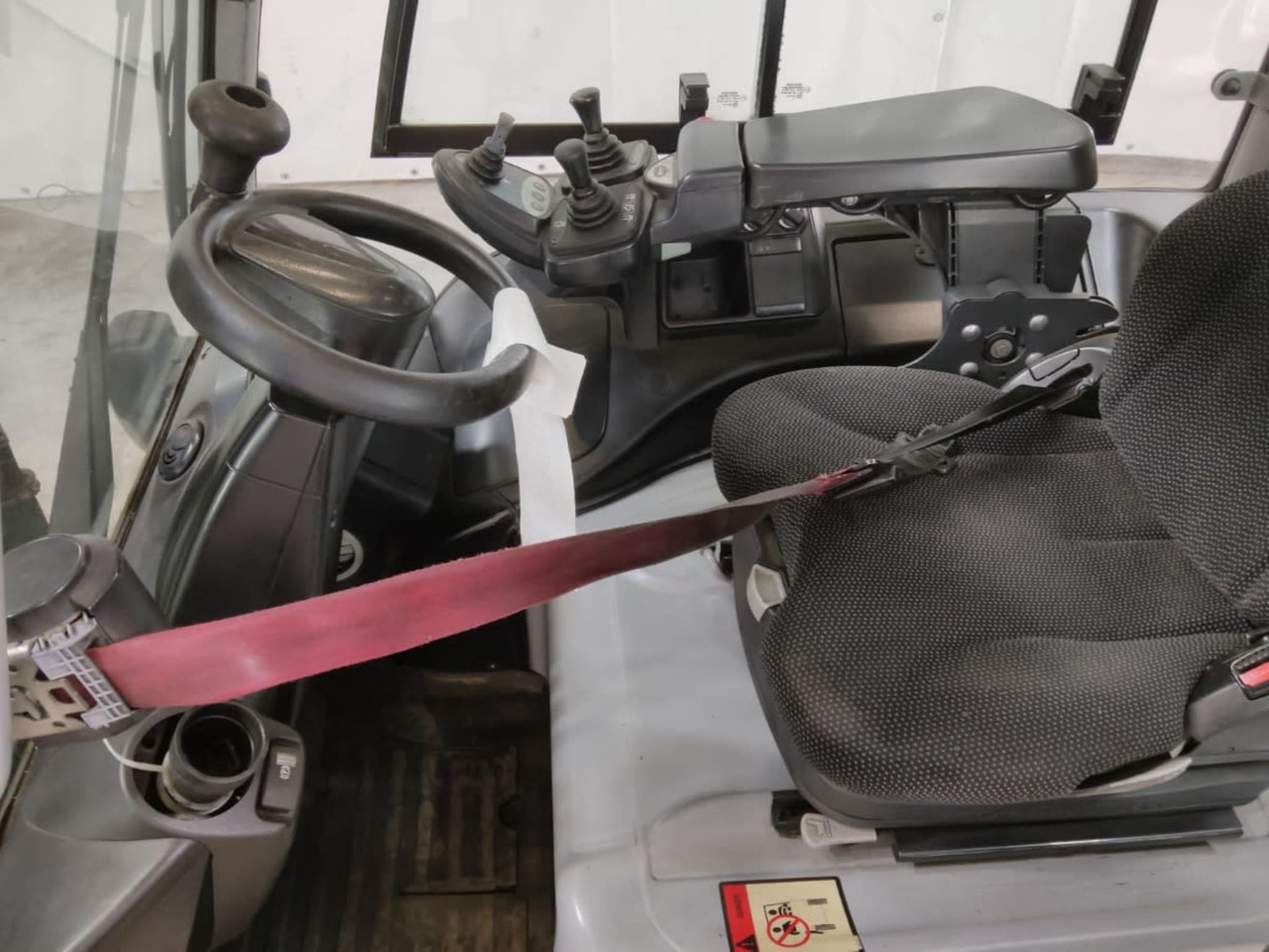 STILL RX6030 - Chariot élévateur électrique: photos 3 STILL RX6030 - Chariot élévateur électrique: photos 3