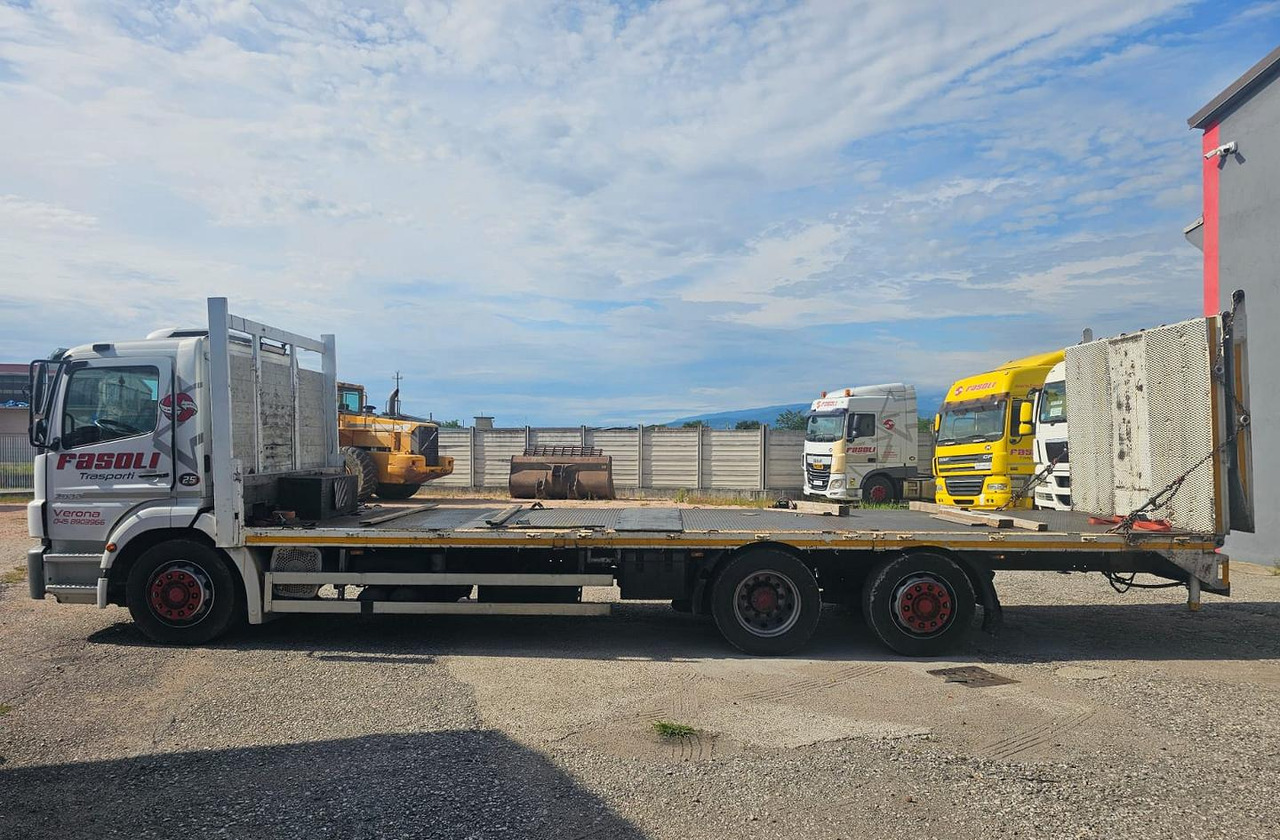 Pianale Mercedes AXOR 2533 - Remorqueuse: photos 4 Pianale Mercedes AXOR 2533 - Remorqueuse: photos 4