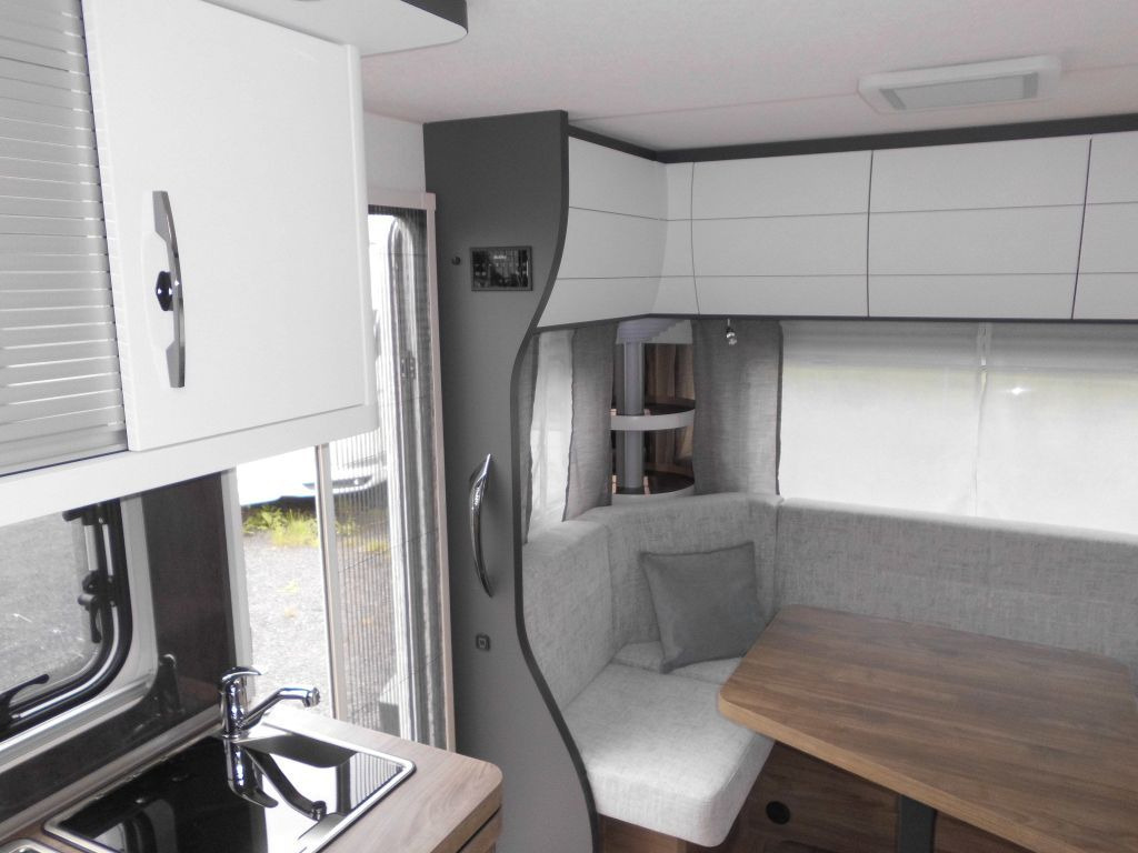 Caravane Hobby Excellent Edition 495 UL 2026 AUTARK 1800kg. ROL: photos 6