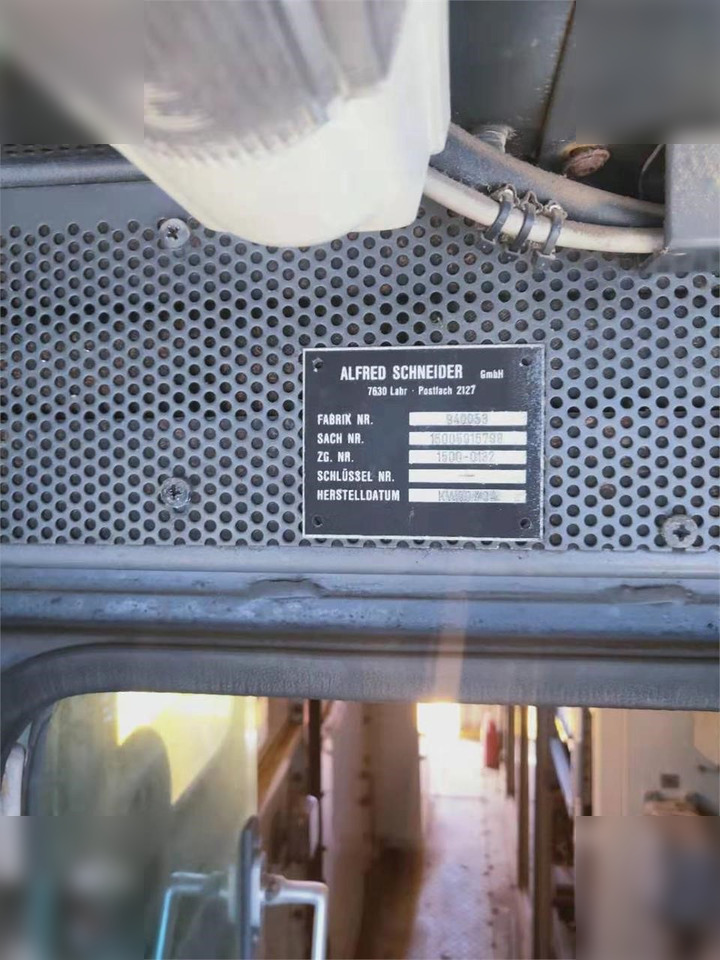 1994 LIEBHERR LHM1200HD - Grue à montage rapide: photos 3 1994 LIEBHERR LHM1200HD - Grue à montage rapide: photos 3