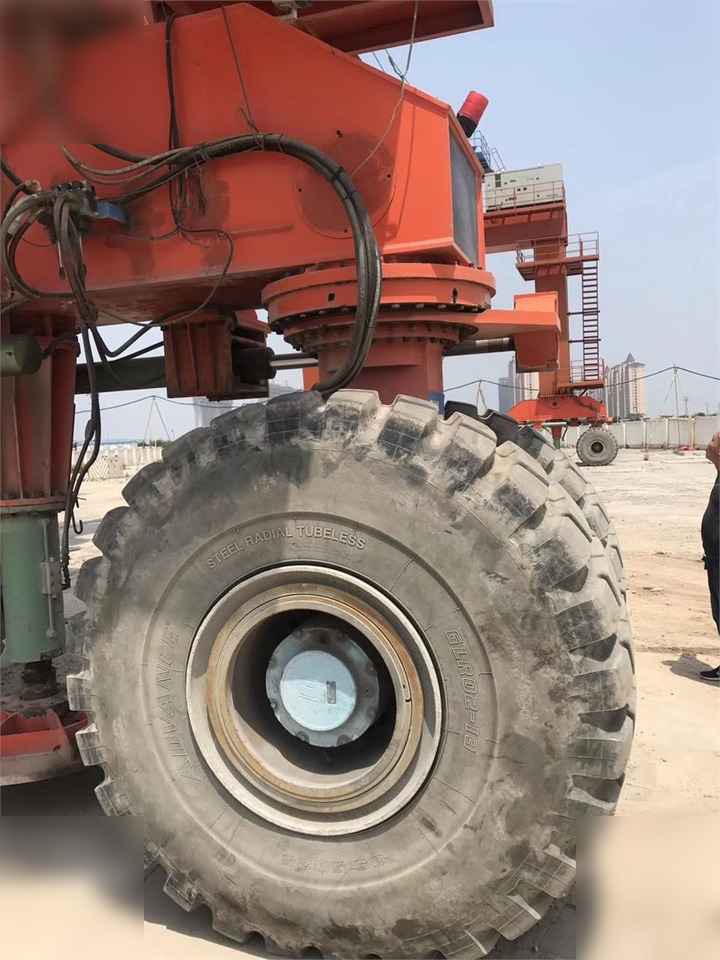 2017 ZHONGTIE MDEL300 - Portique de manutention: photos 4 2017 ZHONGTIE MDEL300 - Portique de manutention: photos 4