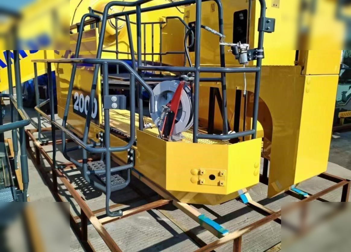 2024 KOMATSU PC2000-11 - Pelle sur chenille: photos 5 2024 KOMATSU PC2000-11 - Pelle sur chenille: photos 5