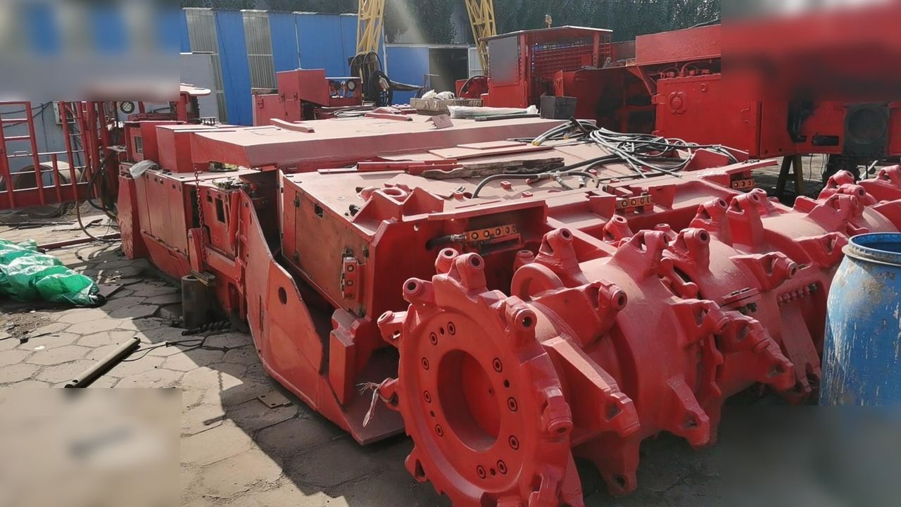 JOY 12CM15 - Machine d'exploitation minière: photos 2 JOY 12CM15 - Machine d'exploitation minière: photos 2