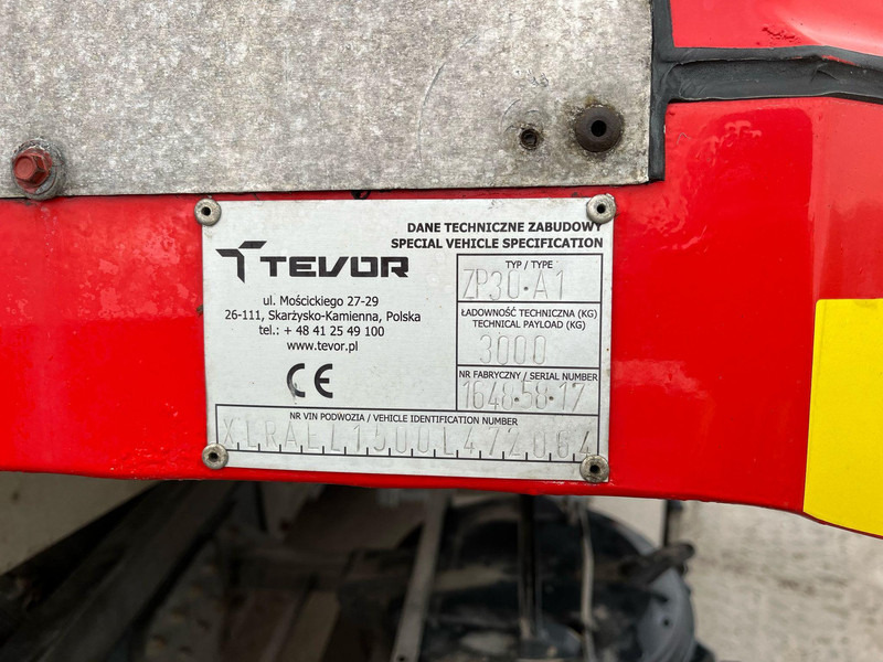 DAF LF 210 4x2 TEVOR ZP30A1 / PLATFORM L=5350 mm — crédit-bail DAF LF 210 4x2 TEVOR ZP30A1 / PLATFORM L=5350 mm: photos 15