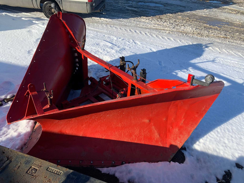 Hydraulic ARROW SNOW PLOW / LUMESAHK - Engin de déneigement: photos 2 Hydraulic ARROW SNOW PLOW / LUMESAHK - Engin de déneigement: photos 2