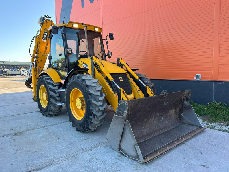 JCB 4 CX 4x4 - Tractopelle: photos 4 JCB 4 CX 4x4 - Tractopelle: photos 4