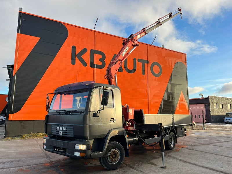 MAN LE 10.180 4x2 MKG HLK71 / PLATFORM L=5002 mm - Camion plateau, Camion grue: photos 1 MAN LE 10.180 4x2 MKG HLK71 / PLATFORM L=5002 mm - Camion plateau, Camion grue: photos 1