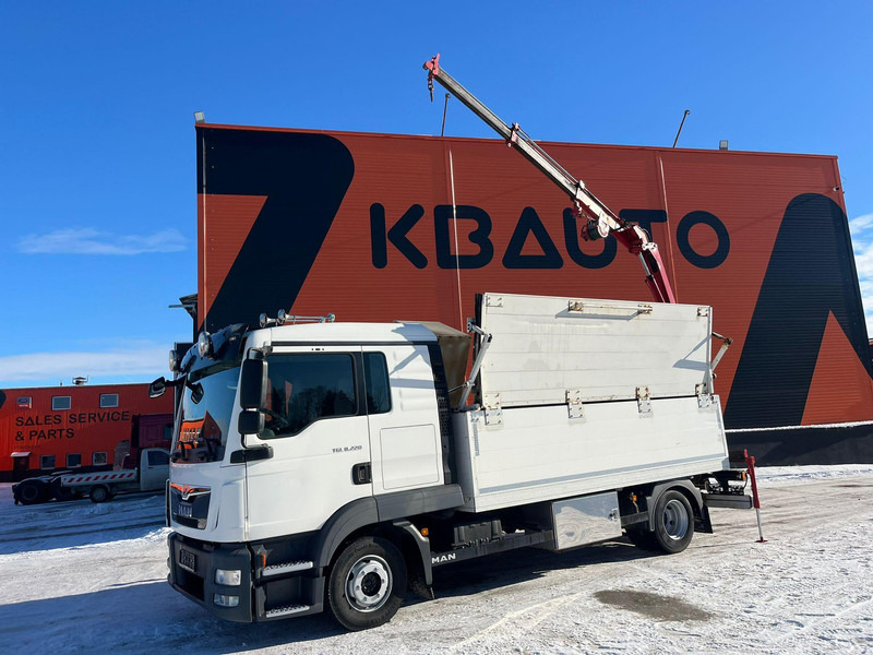 MAN TGL 8.220 4x2 HMF 340 K2 / PLATFORM L=4147 mm - Camion plateau, Camion grue: photos 1 MAN TGL 8.220 4x2 HMF 340 K2 / PLATFORM L=4147 mm - Camion plateau, Camion grue: photos 1
