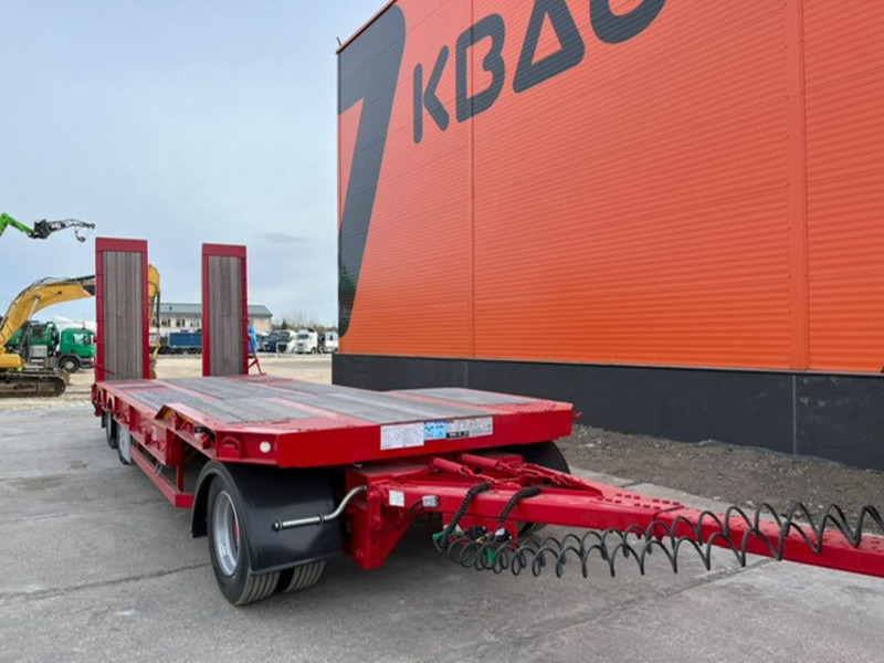 MCCAULEY MAC-TLL3-33 Low Loader - Remorque porte-engin surbaissée: photos 3 MCCAULEY MAC-TLL3-33 Low Loader - Remorque porte-engin surbaissée: photos 3
