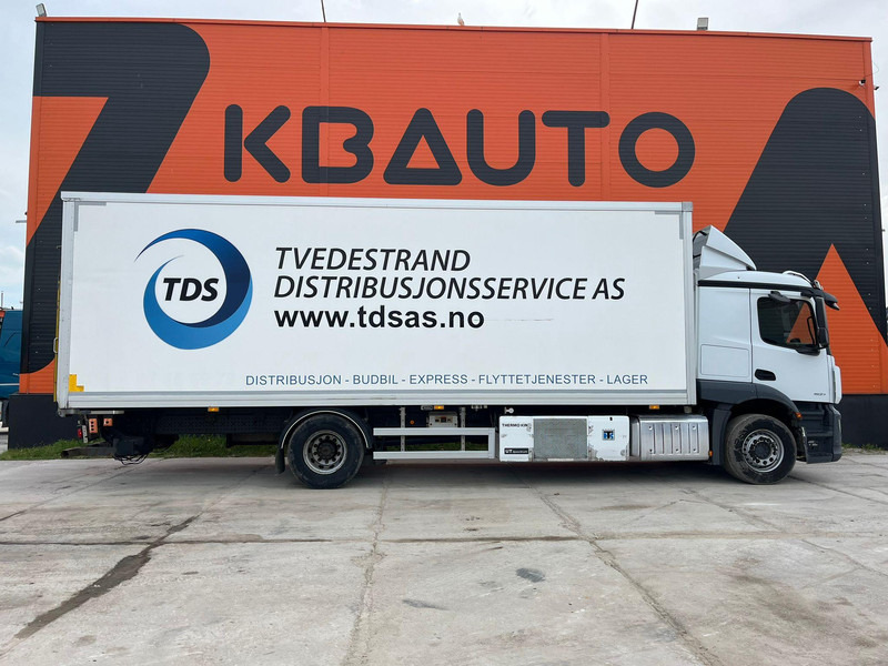 Mercedes-Benz Actros 1827 4x2 TK UT SPECTRUM / BOX L=8429 mm - Camion frigorifique: photos 4 Mercedes-Benz Actros 1827 4x2 TK UT SPECTRUM / BOX L=8429 mm - Camion frigorifique: photos 4