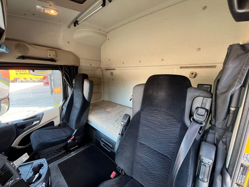 Camion fourgon Mercedes-Benz Actros 2545 6x2*4 BOX L=7400mm: photos 18