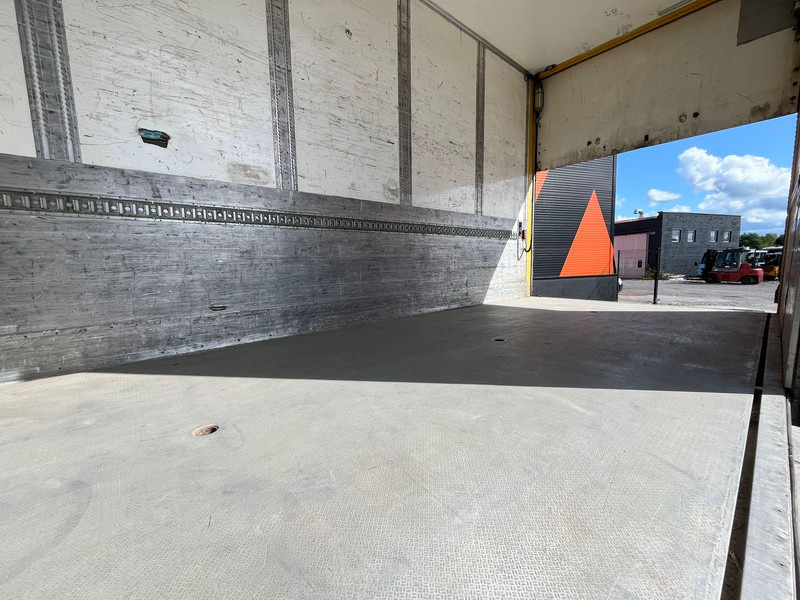 Camion fourgon Mercedes-Benz Actros 2545 6x2*4 BOX L=7400mm: photos 12