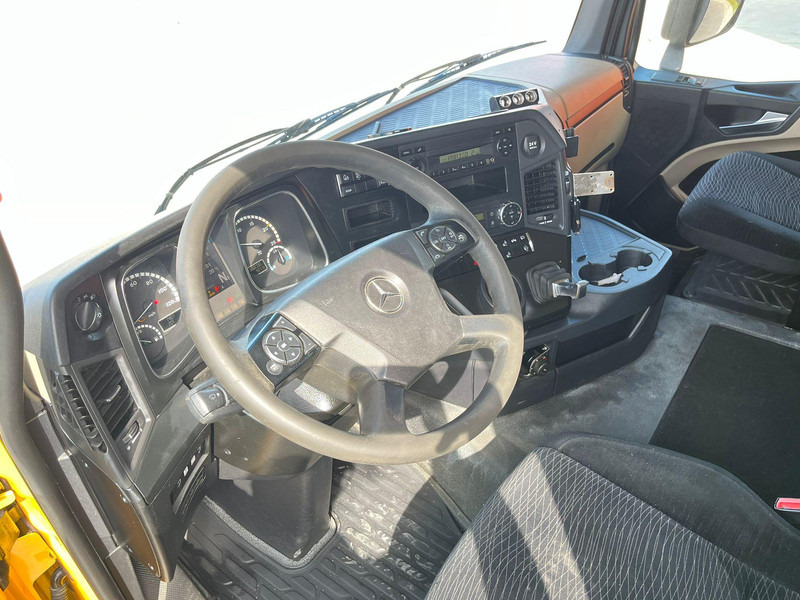Camion fourgon Mercedes-Benz Actros 2545 6x2*4 BOX L=7400mm: photos 15