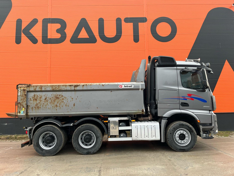 Mercedes-Benz Arocs 2658 6x4 COMBI / RETARDER / FULL STEEL / BOX L=4435 mm - Camion benne: photos 5 Mercedes-Benz Arocs 2658 6x4 COMBI / RETARDER / FULL STEEL / BOX L=4435 mm - Camion benne: photos 5