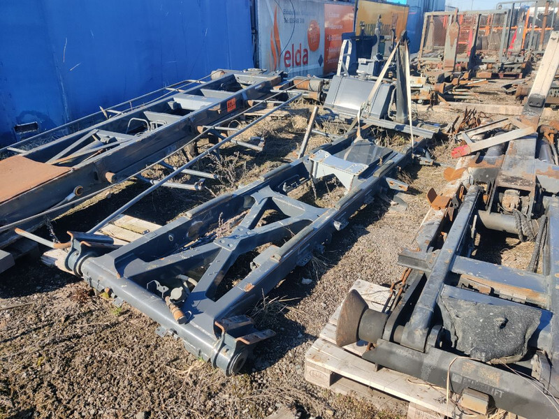 Meiller TYP S421 TIPPER BODY FRAME - Pièces de rechange pour Camion: photos 3 Meiller TYP S421 TIPPER BODY FRAME - Pièces de rechange pour Camion: photos 3