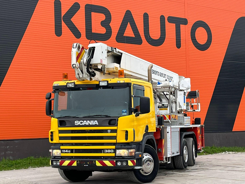 Scania P 114 6x2*4 BRONTO S 32 HDT / 32 meters / 440 kg - Nacelle: photos 1 Scania P 114 6x2*4 BRONTO S 32 HDT / 32 meters / 440 kg - Nacelle: photos 1