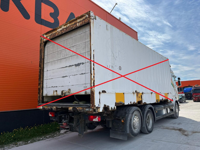 Scania R 480 6x2*4 FOR SALE AS CHASSIS / RETARDER - Châssis cabine: photos 5 Scania R 480 6x2*4 FOR SALE AS CHASSIS / RETARDER - Châssis cabine: photos 5